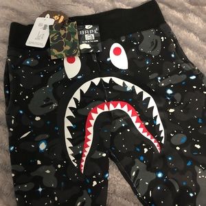 Bathing ape camo shark sweats rare !!!